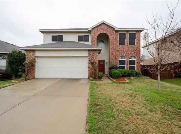 1117 Indian Trail Court, Roanoke, TX 76262
