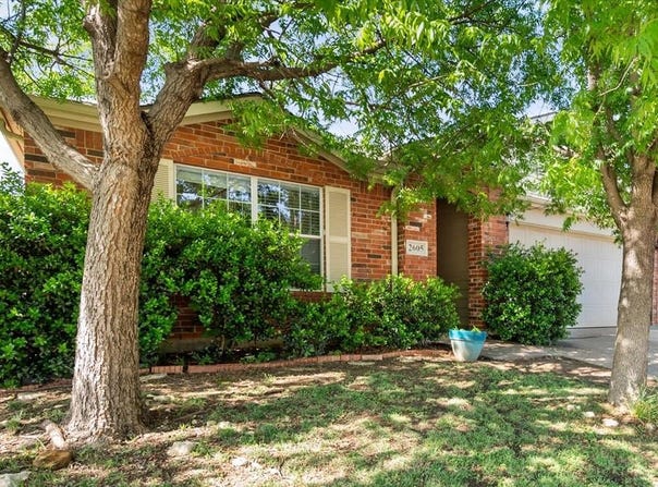 2605 Carolina Drive, Fort Worth, TX 76123