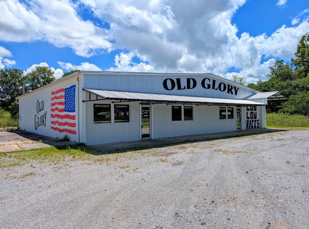 1804 Eastside Dr, Gadsden, AL 35904