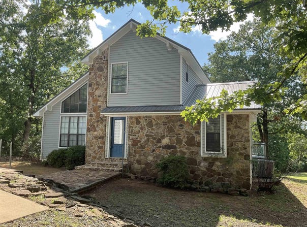 235 Sylvan Drive, Greers Ferry, AR 72067-9999