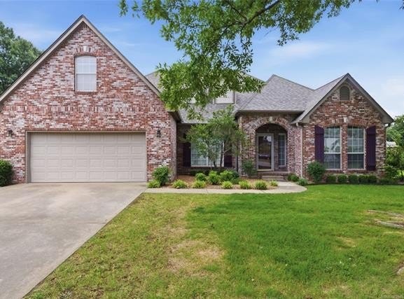 9119 N 132nd East Avenue, Owasso, OK 74055