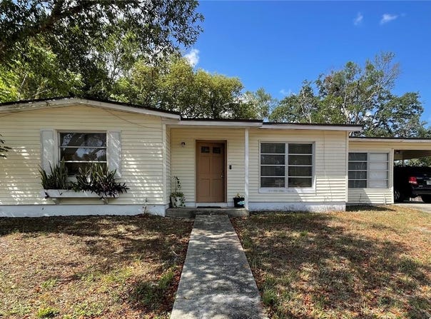 2332 HADLEY STREET, DELTONA, FL 32738
