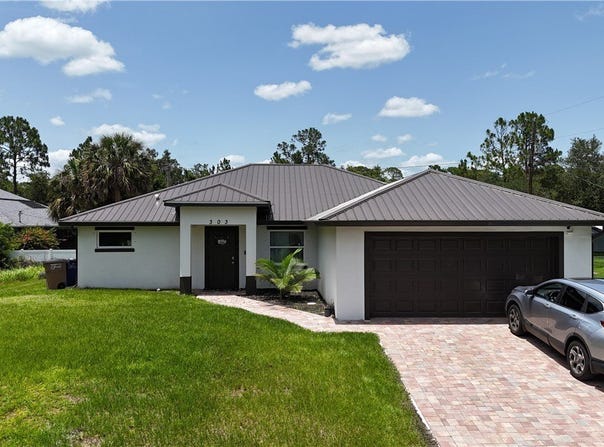 303 E 7th Street, Lehigh Acres, FL 33972