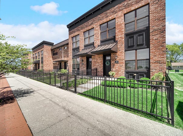350 N Indiana Avenue, Crown Point, IN 46307