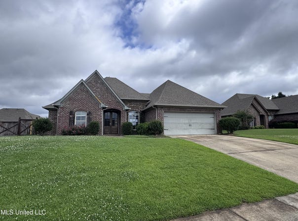 515 Belle Oak Place, Brandon, MS 39042
