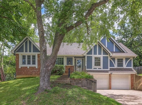 6919 Albervan Street, Shawnee, KS 66216
