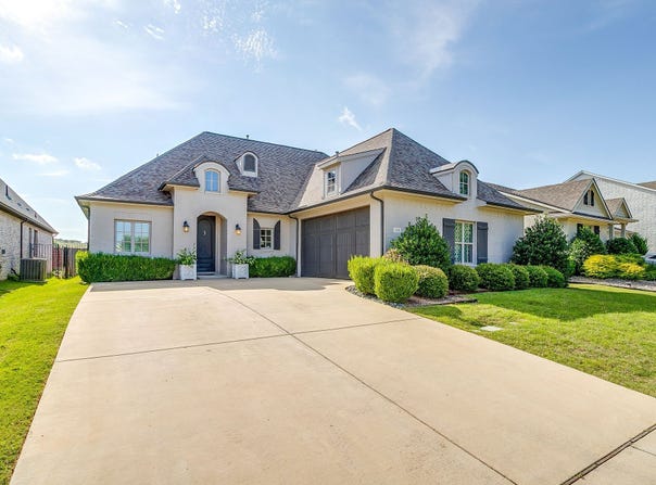 110 Parkview Drive, Aledo, TX 76008