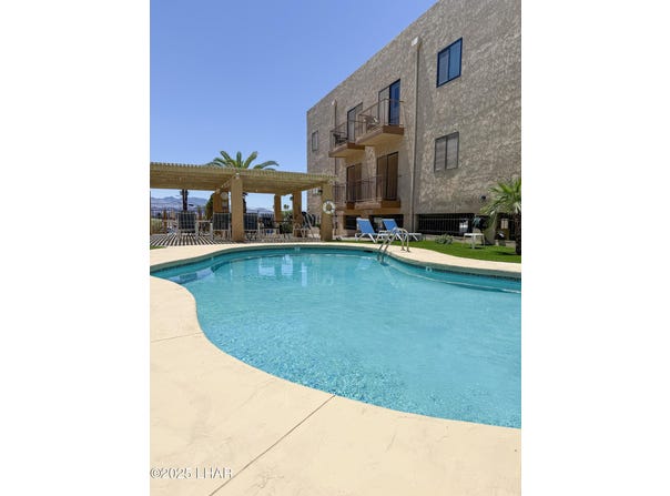 2094 Mesquite Ave, Lake Havasu City, AZ 86403