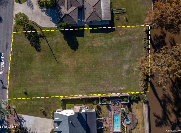 511 Beverly Drive lot: 82, Lafayette, LA 70503