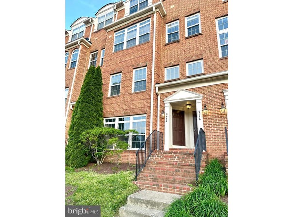 9544 WALKER Way, MANASSAS PARK, VA 20111