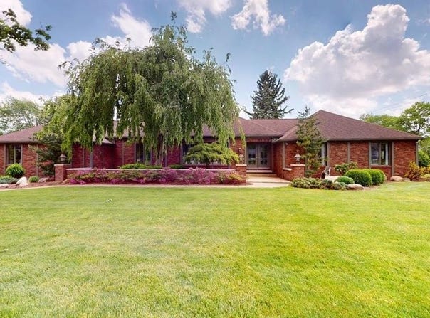 3985 Wiers Road, Willard, OH 44890