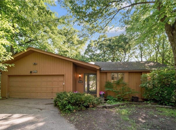 112124 Haering Lane, Chaska, MN 55318