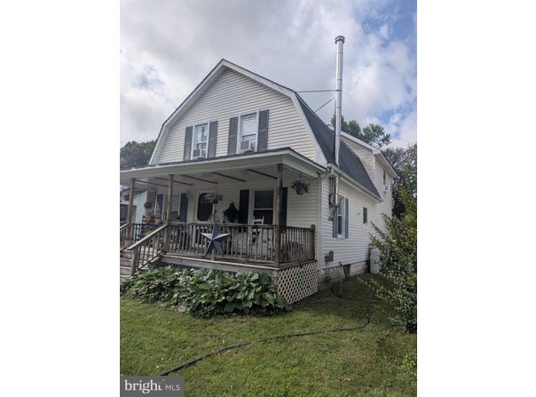 32 JACOBSTOWN ROAD, NEW EGYPT, NJ 08533