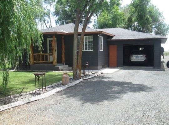 93938 Stock Drive Ln, Lakeview, OR 97630