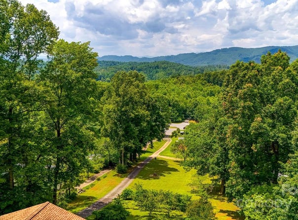 2196 Uphill Lane, Lenoir, NC 28645