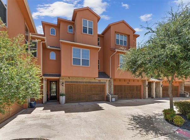 7315 Venice Drive, Grand Prairie, TX 75054