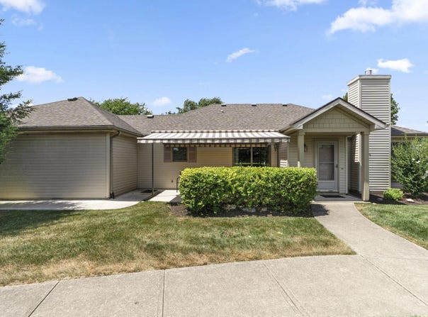 8041 Harrisburg Lane, Fort Wayne, IN 46835