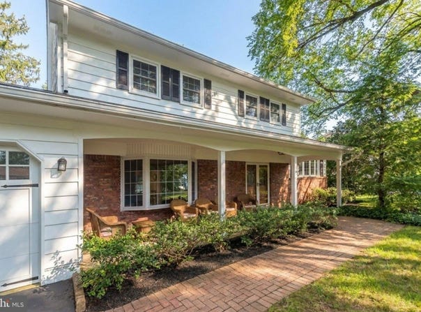 24 VAN WYCK Drive, PRINCETON JUNCTION, NJ 08550