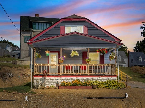 2108 Woodmont Ave, Arnold, PA 15068