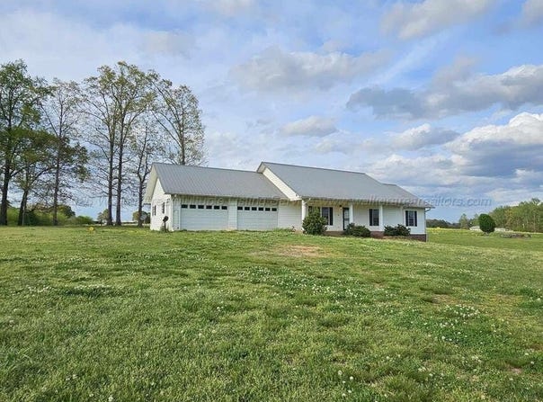 343 T C GRACE Rd, Jasper, AL 35504