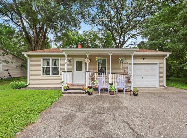 930 Main Street, Clearwater, MN 55320