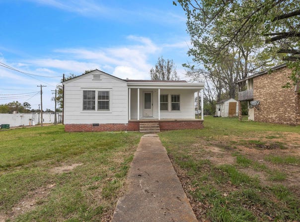 13 Cul De Sac, West Point, MS 39773