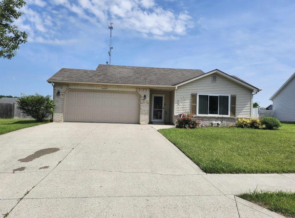 1409 E Bridget Lane, Columbia City, IN 46725