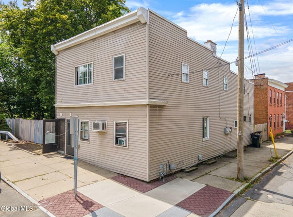 345-349 4th Street, Troy, NY 12180