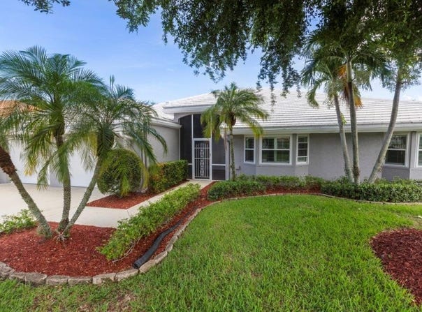 1272 SW Bent Pine Cove, Port Saint Lucie, FL 34986