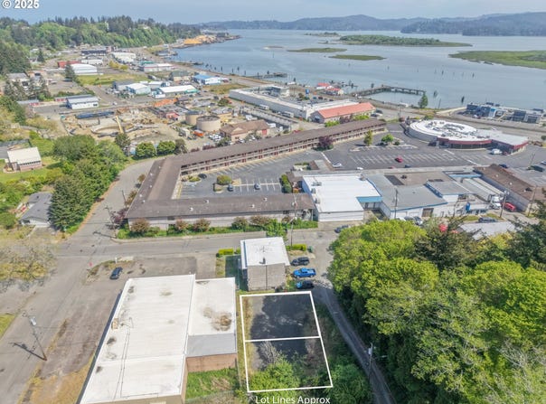0 7th CT, Coos Bay, OR 97420
