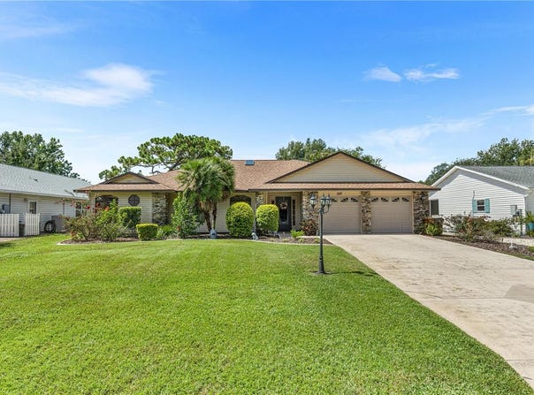 1017 DUNDEE CIRCLE, LEESBURG, FL 34788
