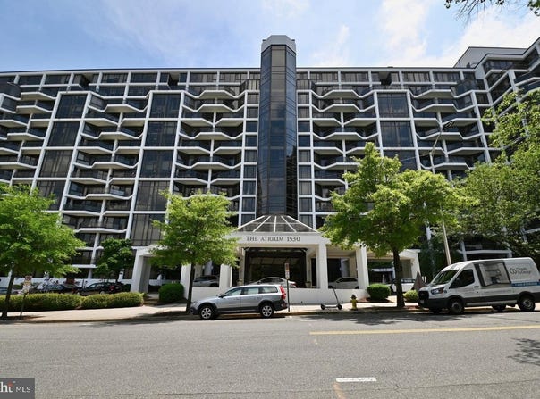 1530 KEY Boulevard, ARLINGTON, VA 22209
