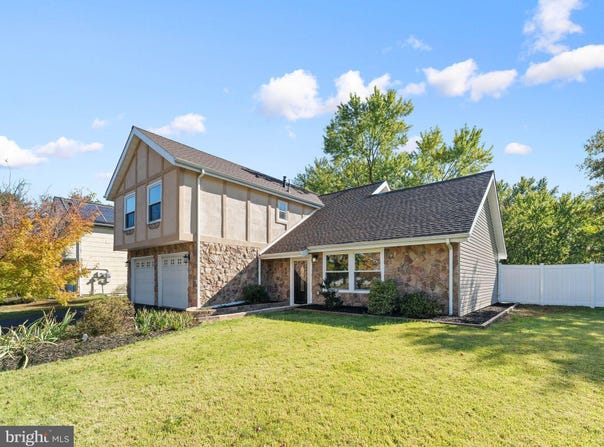40 HANOVER Road, MARLTON, NJ 08053