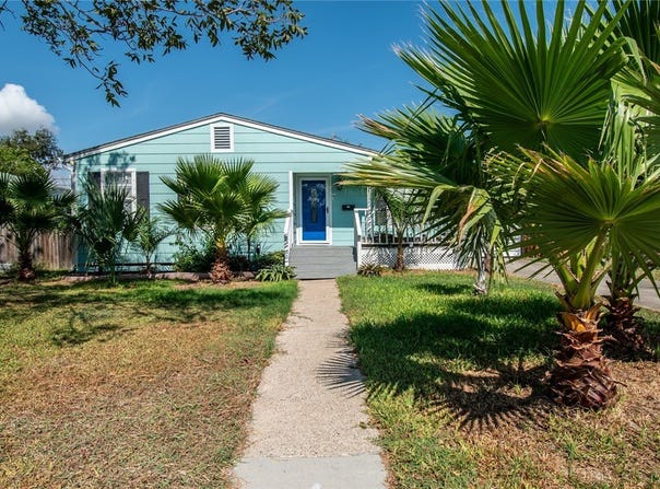 402 Angelo Drive, Corpus Christi, TX 78411