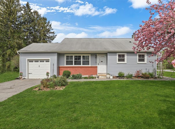 2788 Hedge Street, Yorktown Heights, NY 10598