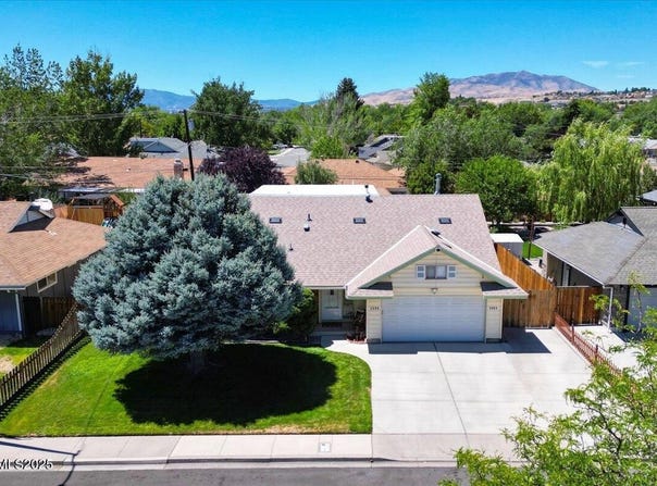 2595 Rock Boulevard, Sparks, NV 89431