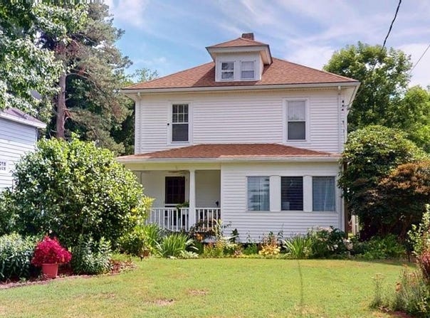 10040 ROGERS DR, NASSAWADOX, VA 23413