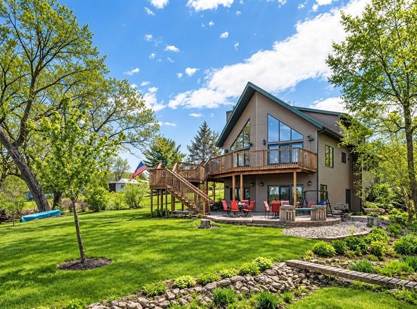 W5542 Oxbow Trail, Princeton, WI 54968