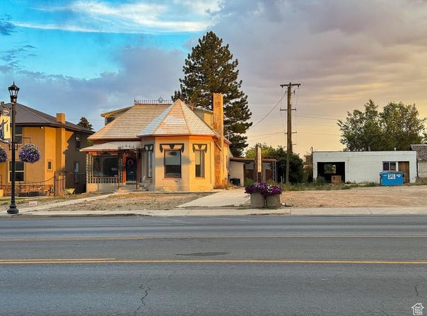 235 W MAIN, Vernal, UT 84078