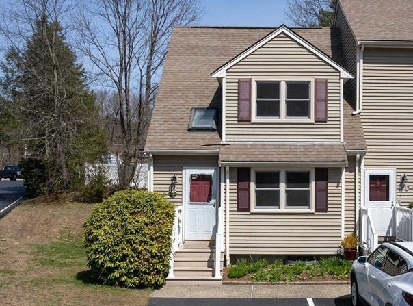 1 Heritage Drive, Medway, MA 02053