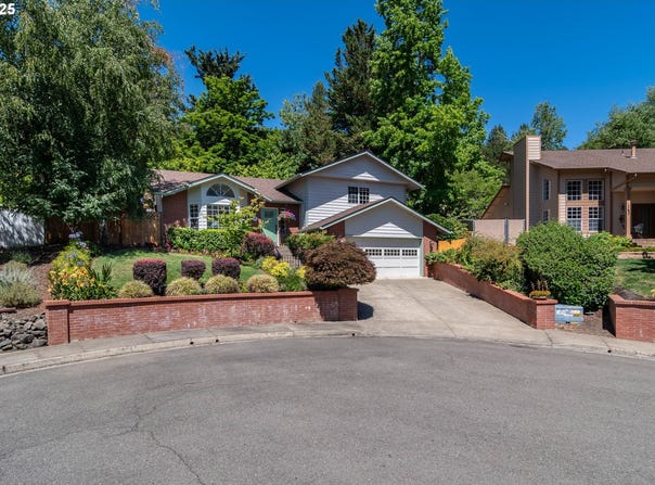 169 NW BRENT CT, Roseburg, OR 97471