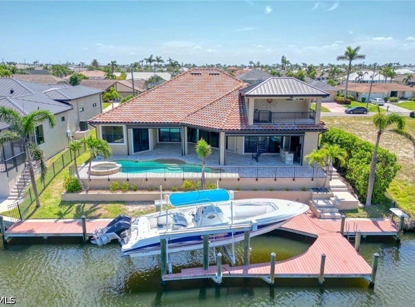4928 SW 11th Place, Cape Coral, FL 33914