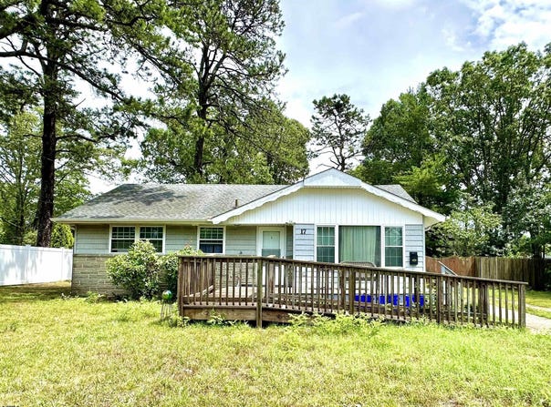 17 Osborne Road, Somers Point, NJ 08244