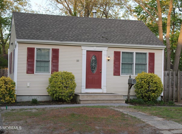 21 Coolidge Drive, Brick, NJ 08724