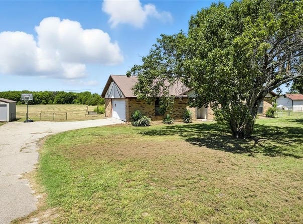 105 Greenhill Lane, Cooper, TX 75432