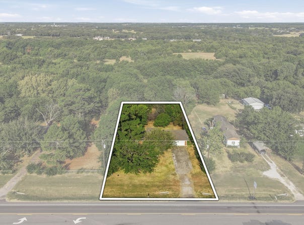 1017 Highway 377 N, Whitesboro, TX 76273