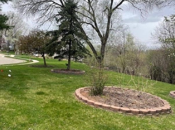 2540 Clarke Crest Drive, Dubuque, IA 52001-0000