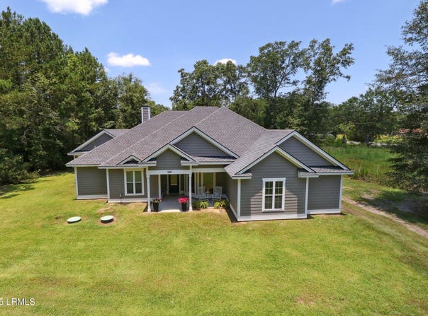 100 Drayton Drive, Ridgeland, SC 29936