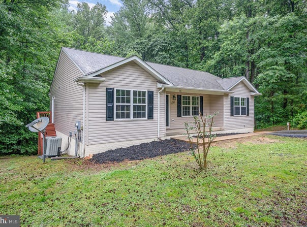 114 DRAGOON DRIVE, MONTROSS, VA 22520