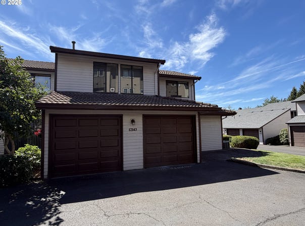 12143 SE 104TH Ct, HappyValley, OR 97086